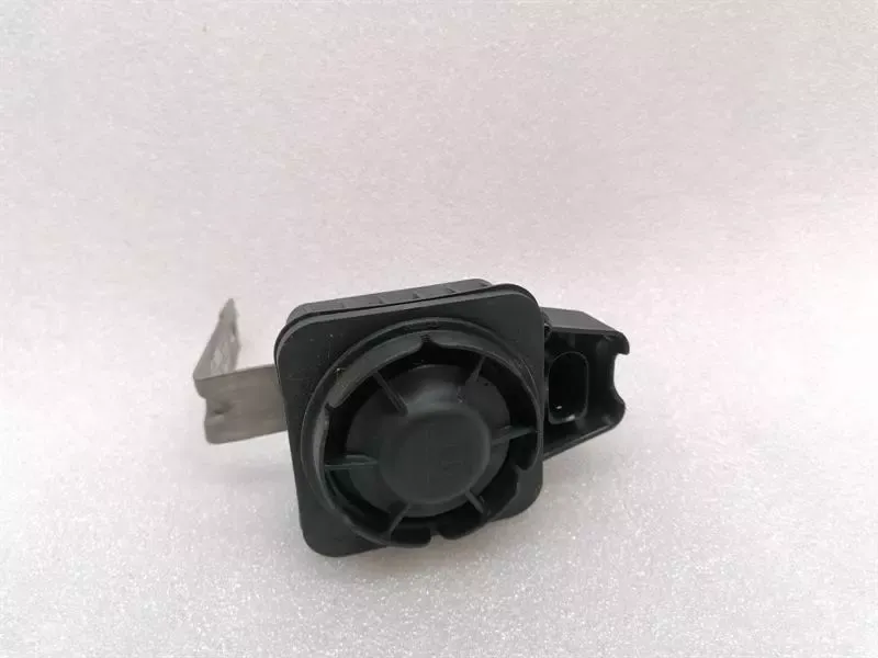 Porsche Panamera 971 alarm ECU 5G0951605A siren alarm horn alarm system