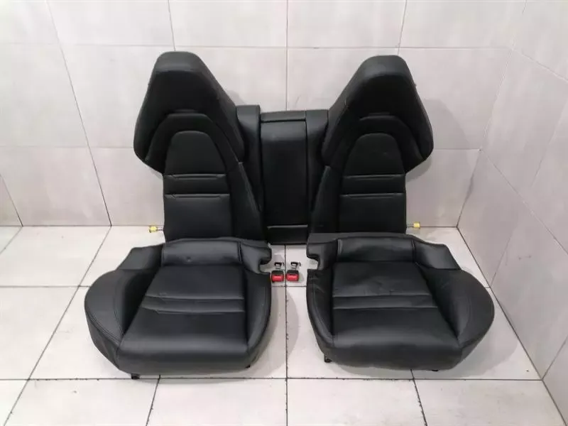SCHE Panamera 971 REAR seat REAR WITH LOGO ARMREST seat REAR COAT OF ARMS