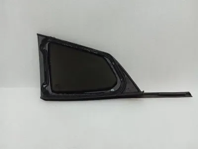 LAMBORGHINI HURACAN LP 610-4 Right Rear ¼  Glass 4T8845300D