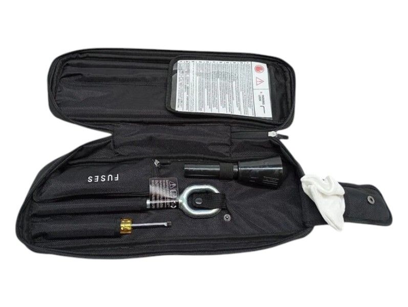 Ferrari SF90 SAVER KIT 889345