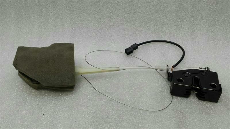 Porsche Cayman 987 boot lock 98751205300 tailgate lock complete