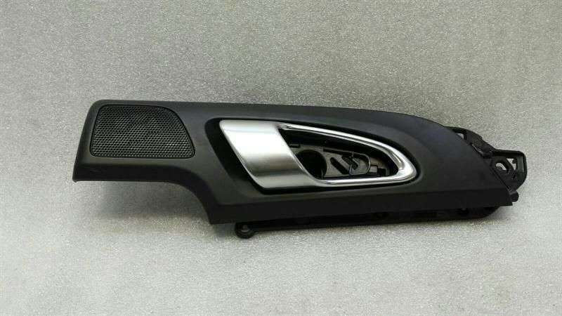 Porsche Cayenne 958 92A right door inner handle 7P5837020F interior door handle right