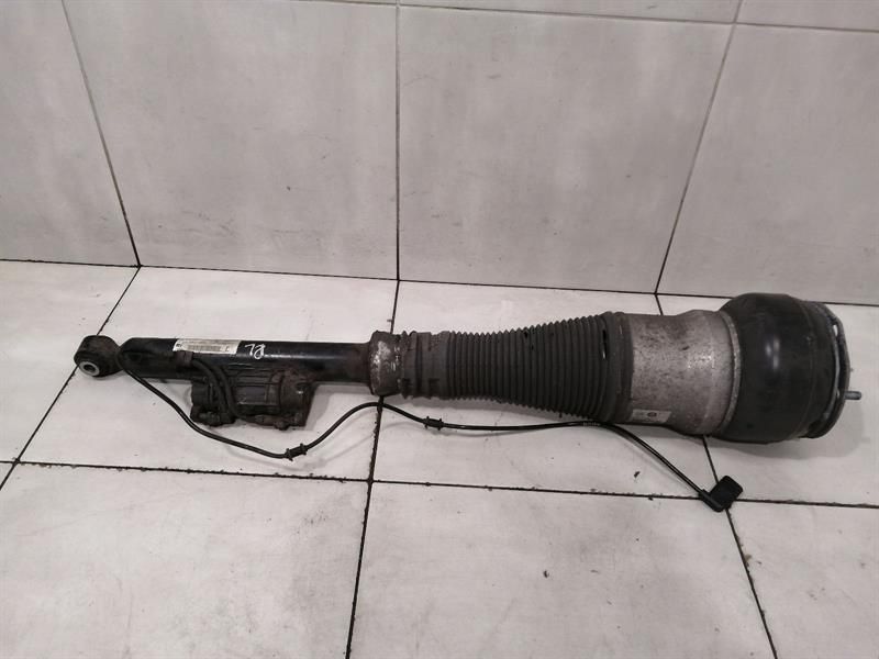 Mercedes S W222 Shock Absorber Rear LEFT A2223205901 Shock Absorber Rear Li