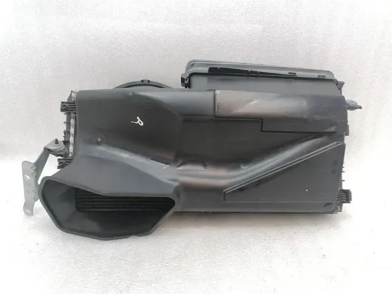 Porsche Cayman 718 water radiator 982121254 right water cooler radiator