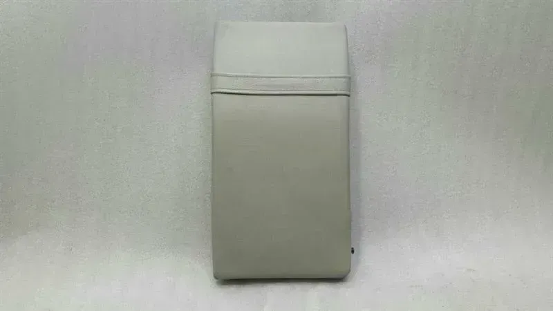 Mercedes C Class W204 Armrest A2049700130 Centre Armrest Armrest