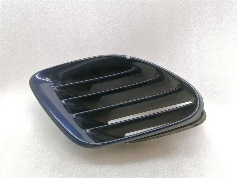 Porsche Boxster 986 Right Air Duct Grill 98650456203 Right Grid