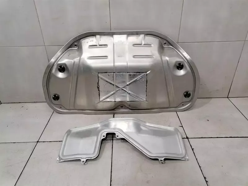 Porsche Boxster 987 Engine Cover 98751321101 Engine Cover