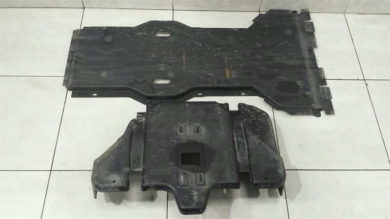 Porsche Boxster 987 Undertray 99750404300 Underfloor Trim Set