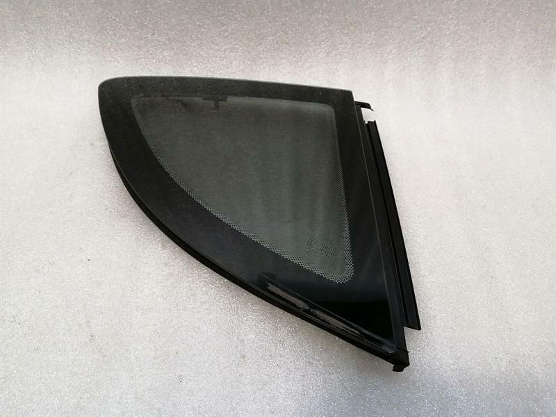 Porsche Cayman 987 Right Rear Quarter Glass 98754311201 Door Window 1/4 Rear Re