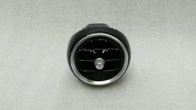 MERCEDES C W205 RHD десен вентилатор A2058301200 вентилатор решетка на вентилатора Re