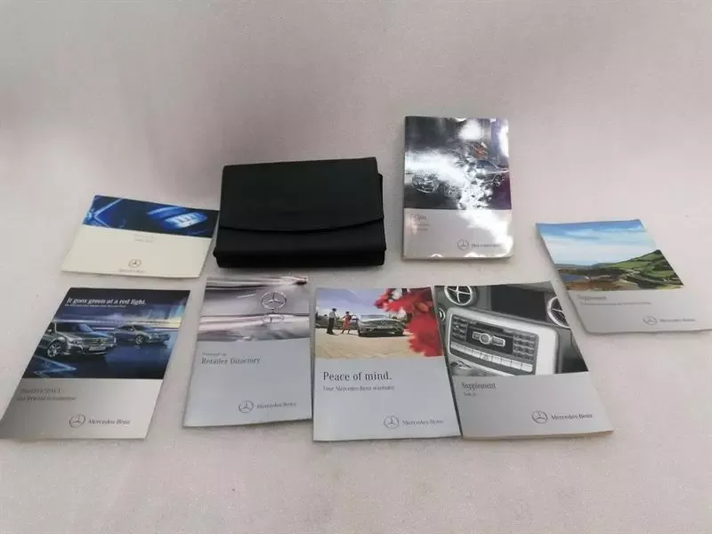 Mercedes C Class W204 SERVICE BOOKLET / Maintenance Manual