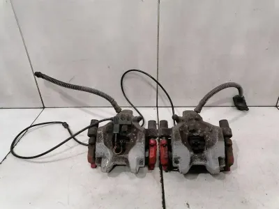 Mercedes C-Klasse W204 Bremssattel Hinten A2044230181 Bremssattel Hinten Set