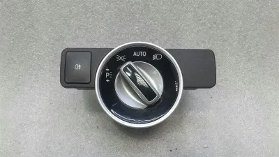 Mercedes E Class W212 Strålkastare A2129050551 Ljusströmställare
