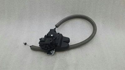 Замок багажника Mercedes E Class W212 A2047500185 Крышка замка багажника