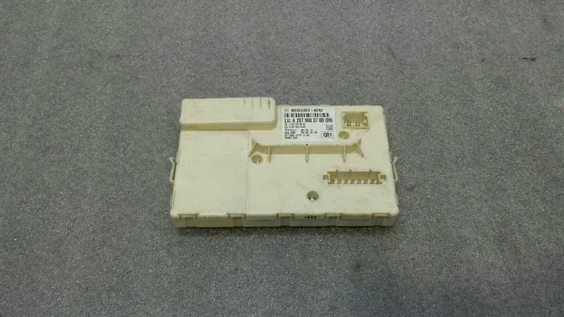 Mercedes E Class W207 Window Module A2079003700 Control Unit Window Regulator