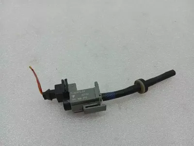 Porsche Boxster 718 Vacuum Valve 7PP906270 Vacuum Pump Diverter Valve