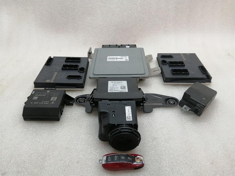 Porsche Boxster 718 Engine ECU SET 982907309E Engine Control Unit VTS SET