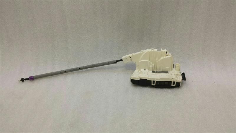 Mercedes A Class W176 rear left door lock A2047303535 door lock rear Li