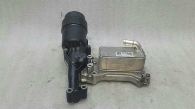 Mercedes C-Klasse W205 Ölfiltergehäuse A6511801310 Ölkühlerhalter OM651