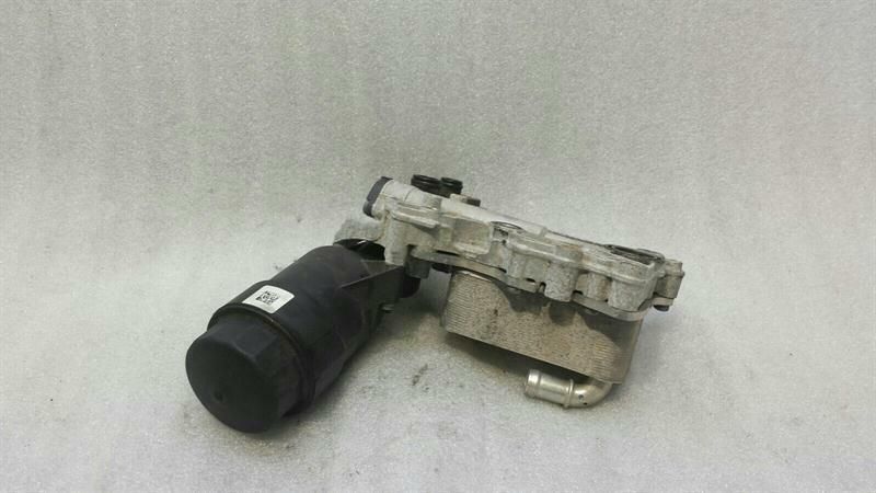 Mercedes SLK R172 oil filter housing A6511801310 oil cooler holder OM651