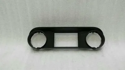 Mercedes SLK R172 Osłona monitora nawigacji A1726801289 Ramka osłony dysz powietrza