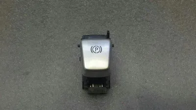 Mercedes C W205 stāvbremzes slēdzis A2059056603 slēdzis PBM