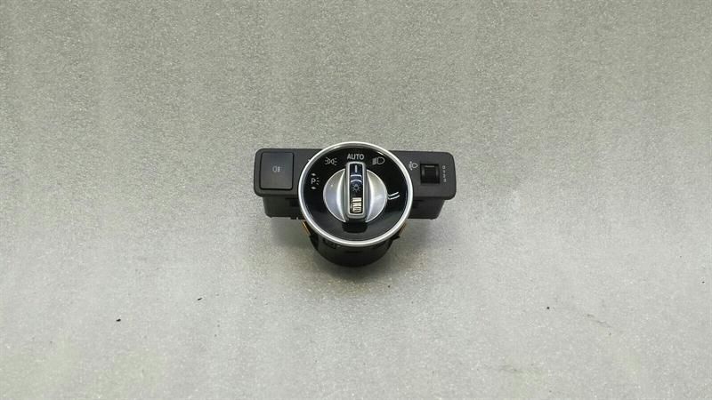 Mercedes SLK R172 headlight switch A2049053103 light switch