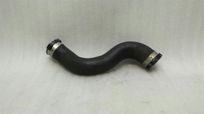 Mercedes SLK R172 intercooler pipe A1725280000 pressure pipe charge air pipe OM651