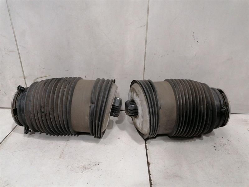 Mercedes C Class W205 AIR SPRING Set A2053200125 AIR SPRING Set