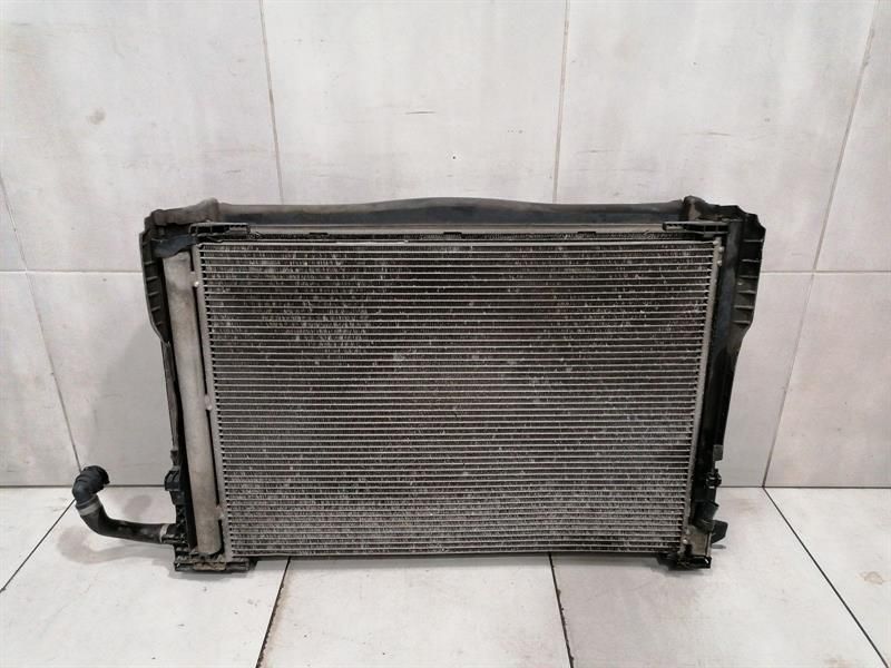 Mercedes C Class W205 Radiator Pack A0995007303 Radiator Package OM651