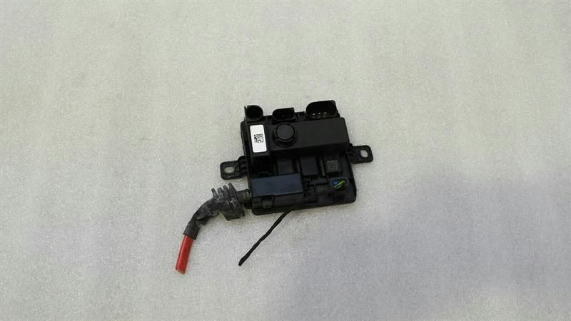 BMW 5 Series F10 528i Power Distribution Module 7591534 Supply Module