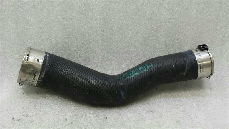 BMW 5 Series F10 528i Intercooler Pipe 7612095 Pressure Pipe Intercooler Pipe