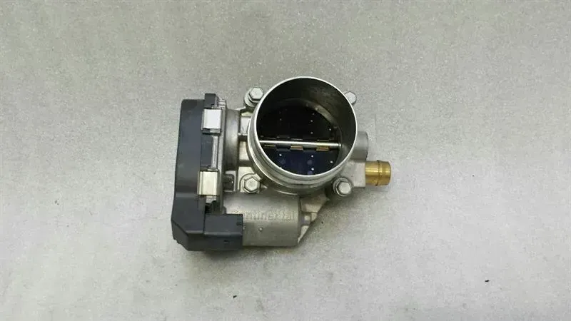 BMW 5 Series F10 528i Throttle Body 7588625 Throttle Body N20B20A