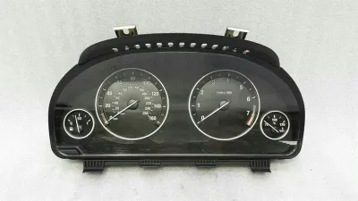 BMW 5 Series F10 528i Инструментална група 9339893 Скоростомер N20B20A
