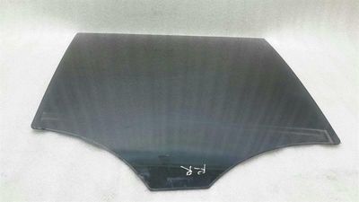 Mercedes ML W166 labo aizmugurējo durvju stikls A1667352010 durvju logs aizmugurējais labais.