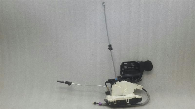 Mercedes X166 W166 rear right door lock A2047303635 door lock rear right