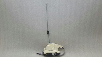 Mercedes ML W166 durvju slēdzene aizmugurējās labās puses A2047303635 aizmugurējo labo durvju slēdzene