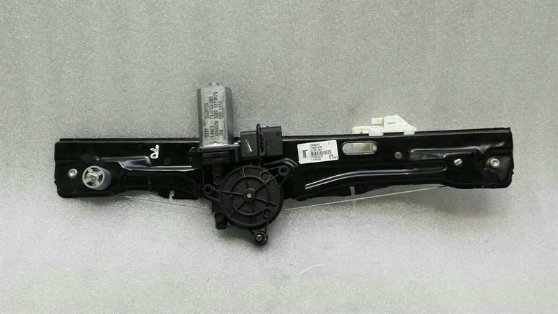 BMW X1 F48 Right Rear Door Winder 7349512 Window Regulator Rear Right