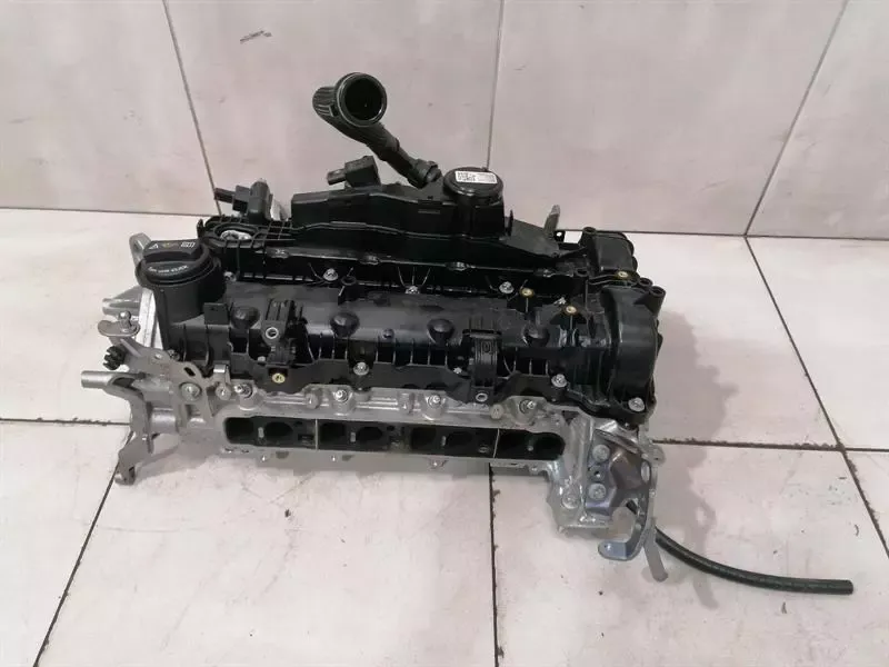 Mercedes CLS C257 W257 Cylinder Head A6540107412 CYLINDER HEAD M654 2022