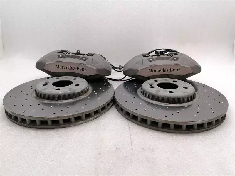 Mercedes CLS C257 W257 FRONT Brake Caliper SET A0004210000 Caliper 4MATIC