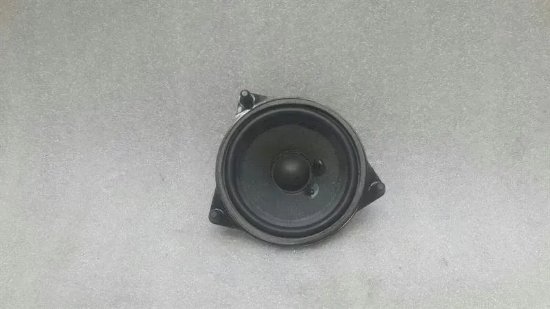Mercedes C Class W205 Speaker A2228200202 Speaker Coupe