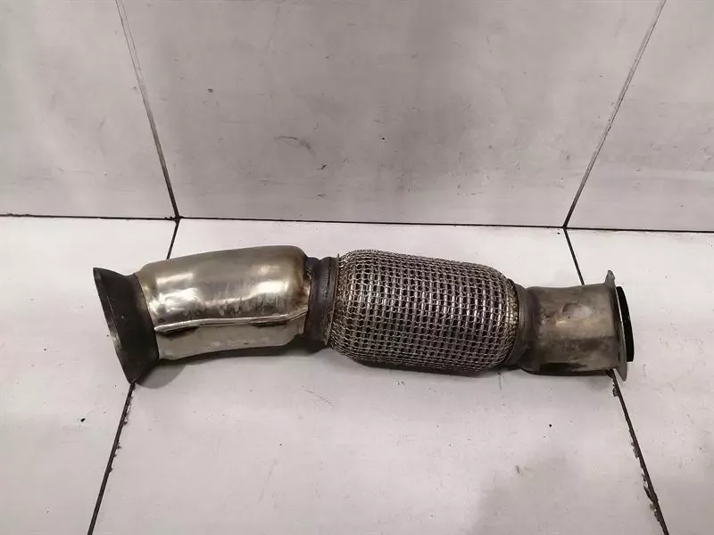 Mercedes GLE W166 Down Pipe A1664900409 Exhaust Muffler System Silencer