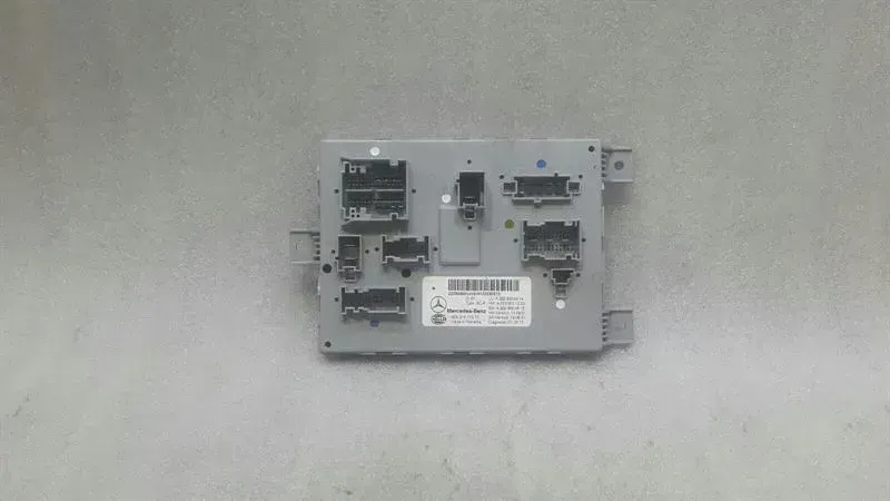 Mercedes C Class W205 Electronic Module A2229006014 Control Unit SAM Coupe