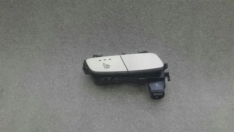 Mercedes W205 Left Seat Switch A2139057302 Seat Heater Switch Left Coupe