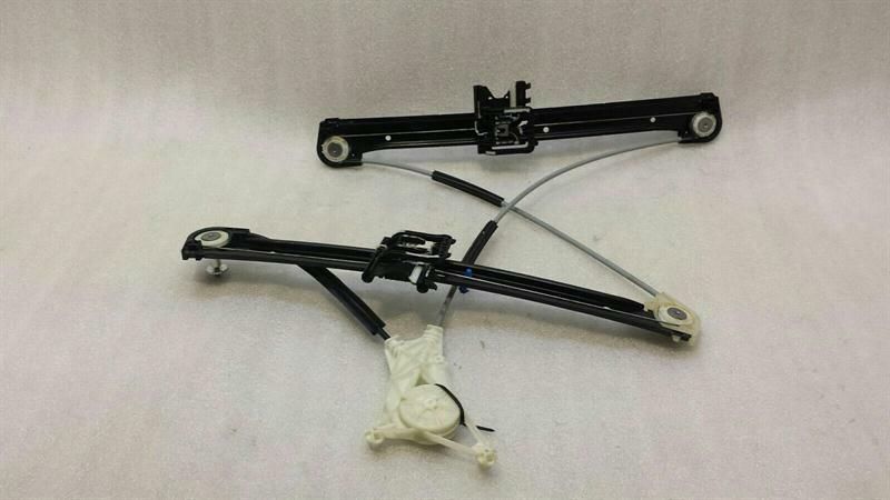 Audi A3 8V Facelift Right Front Door Winder 8V4837462 Window Regulator Front Right