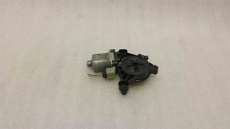 Audi A3 8V RLH door window motor 5Q0959801 power window motor rear left