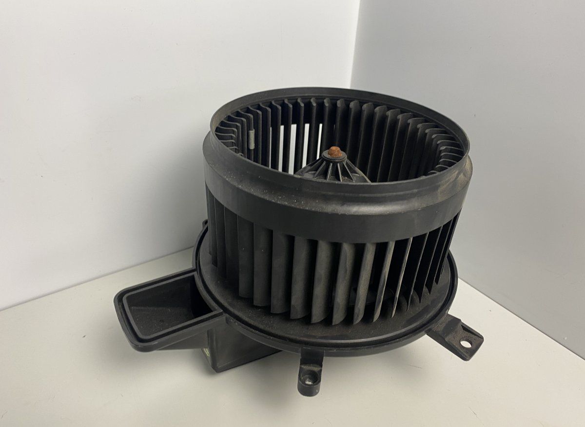 V2483003 00732B Heater Fan JEEP GRAND CHEROKEE IV (WK, WK2) (2010-2021)