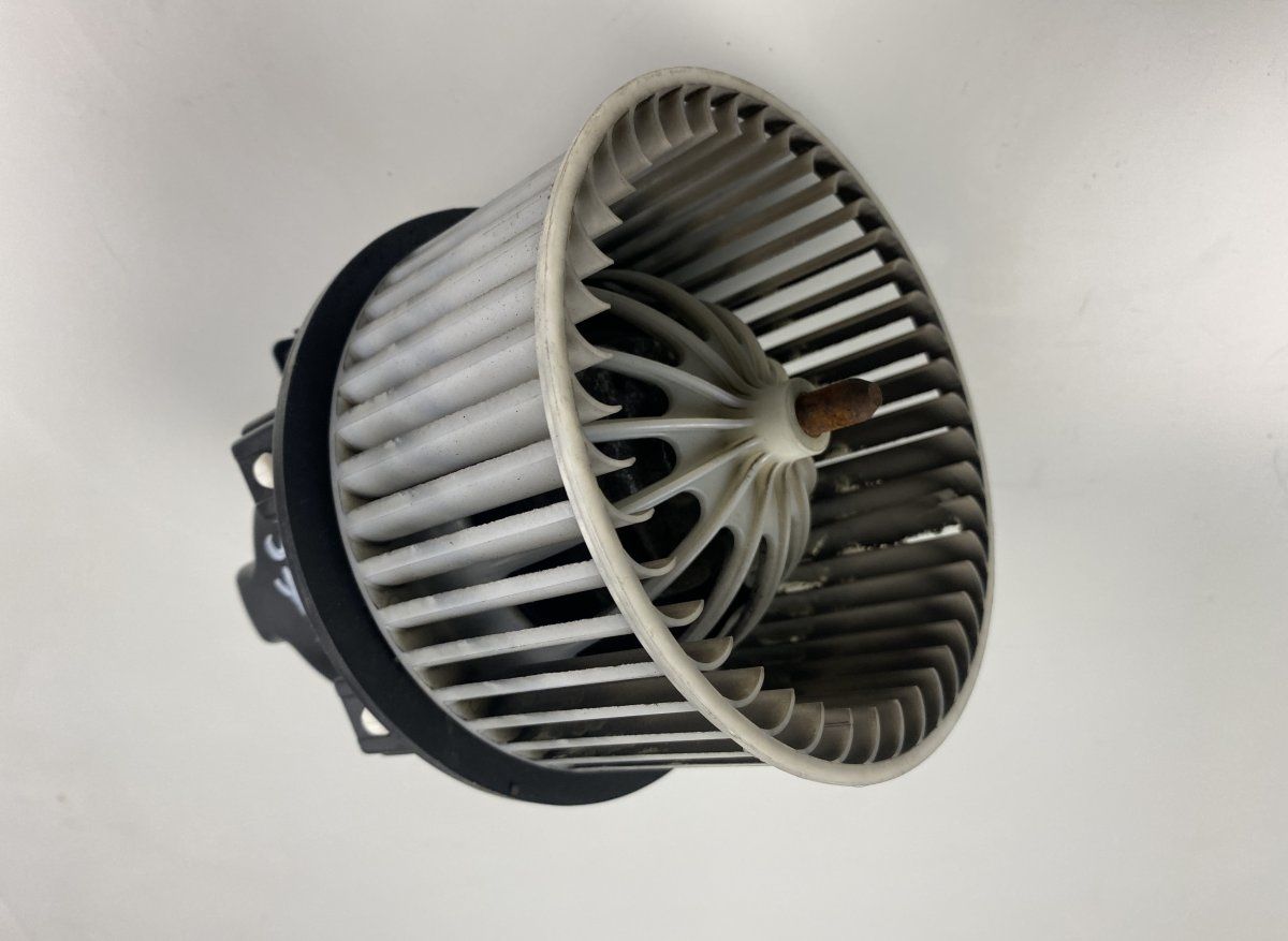 6G9N18D413 K6886 6G9N18D413BA Heater Fan VOLVO S60 II / V60 I (2010-2018)