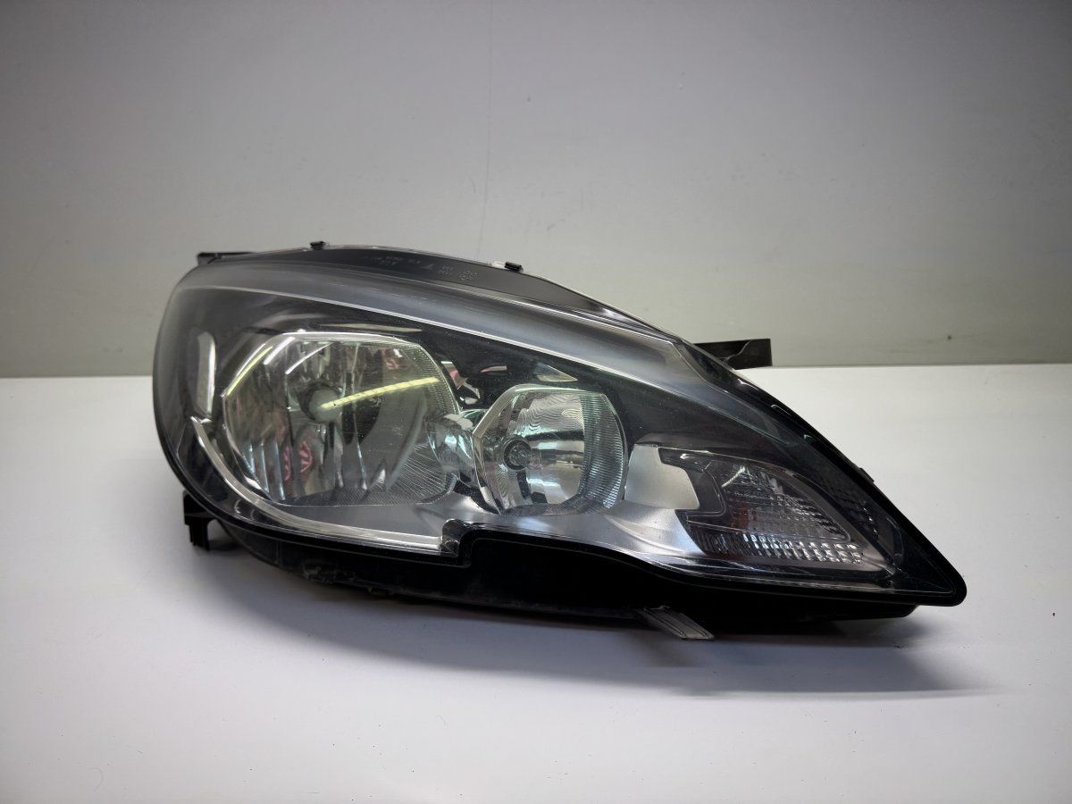 9677522980 Headlight right PEUGEOT 308 II (T9) (2013-2021)