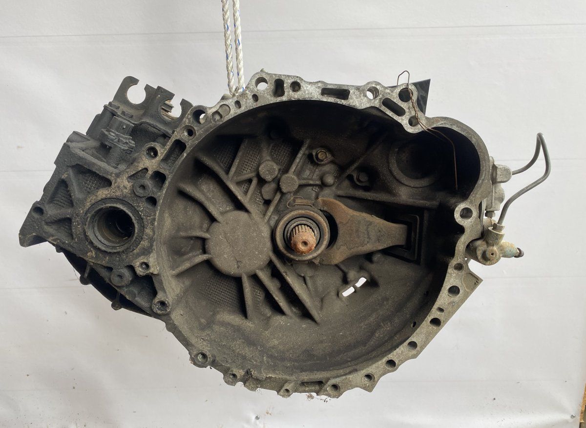 Gearbox TOYOTA COROLLA Verso I (E120) (2001-2004)